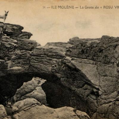 Molene La Grotte Du Rosu Vraz Ref14