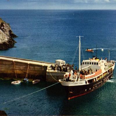 Enez Eussa Ii A Quai A Ouessant Editions Artaud Ref6bis
