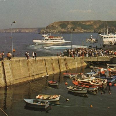 Arrivee Des Vedettes Au Stiff Bugel Et Fromveur Belles Editions De Bretagne Ref2633 Photo Y.r.caoudal
