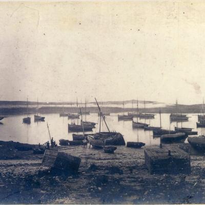 Ile Molene Le Port Maree Basse